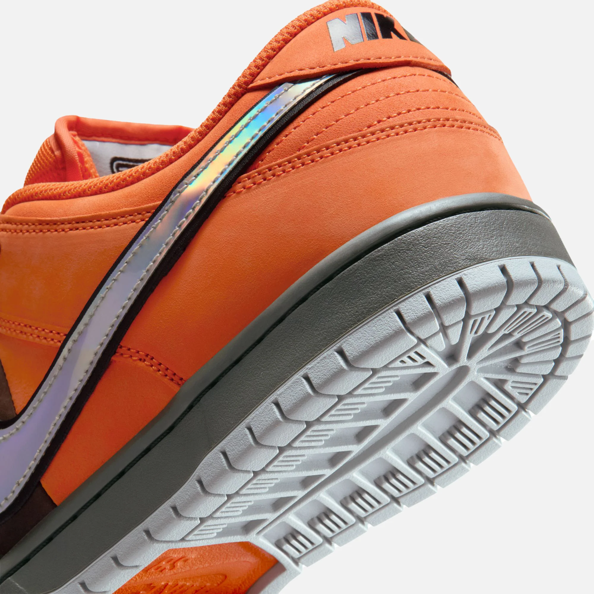 Nike SB Dunk Low Pro - Image 4