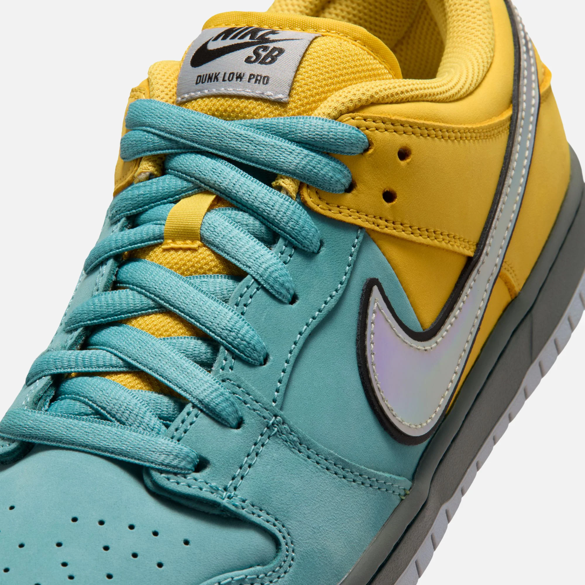 Nike SB Dunk Low Pro - Image 5