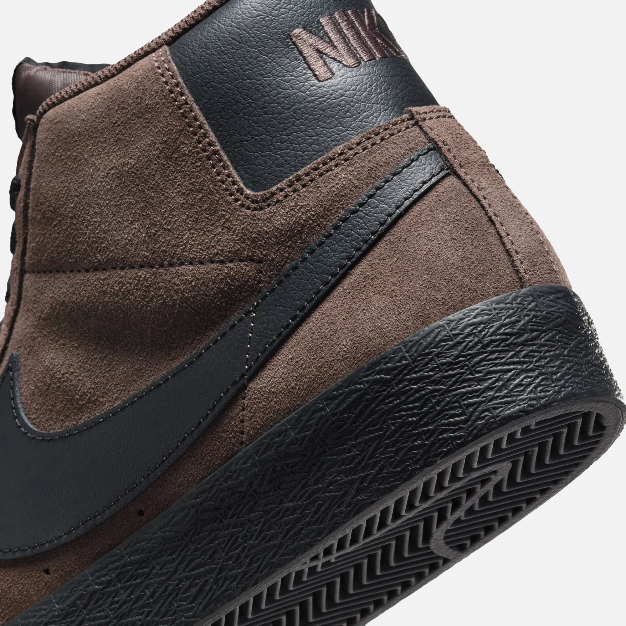 Nike SB Zoom Blazer Mid - Image 4